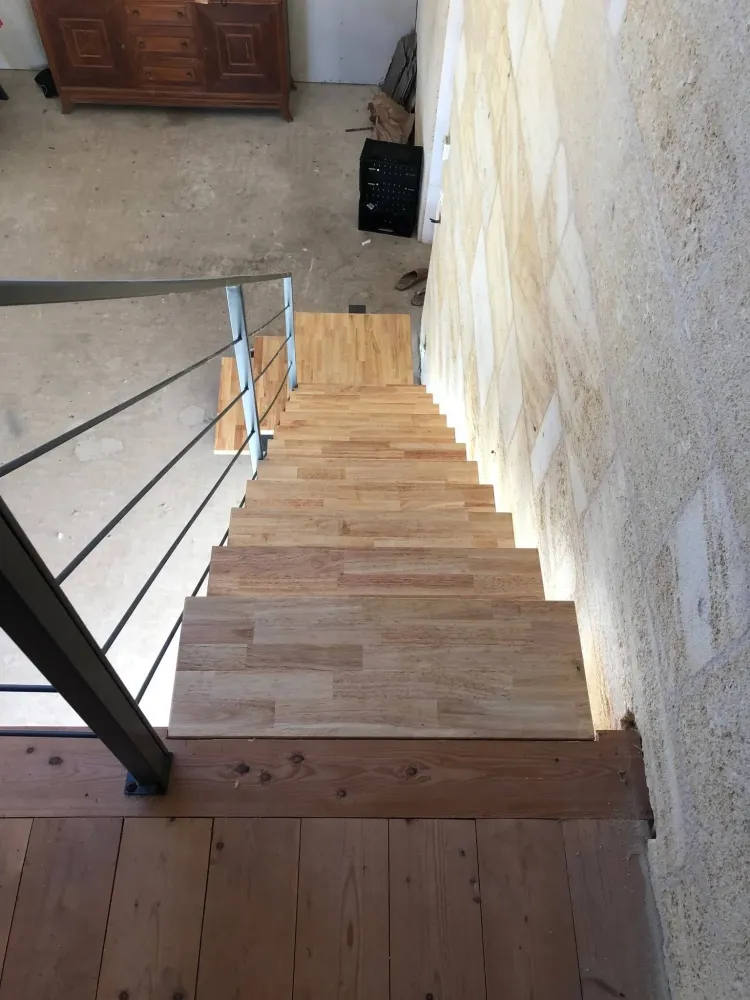 Escalier acier sur mesure près de Langon